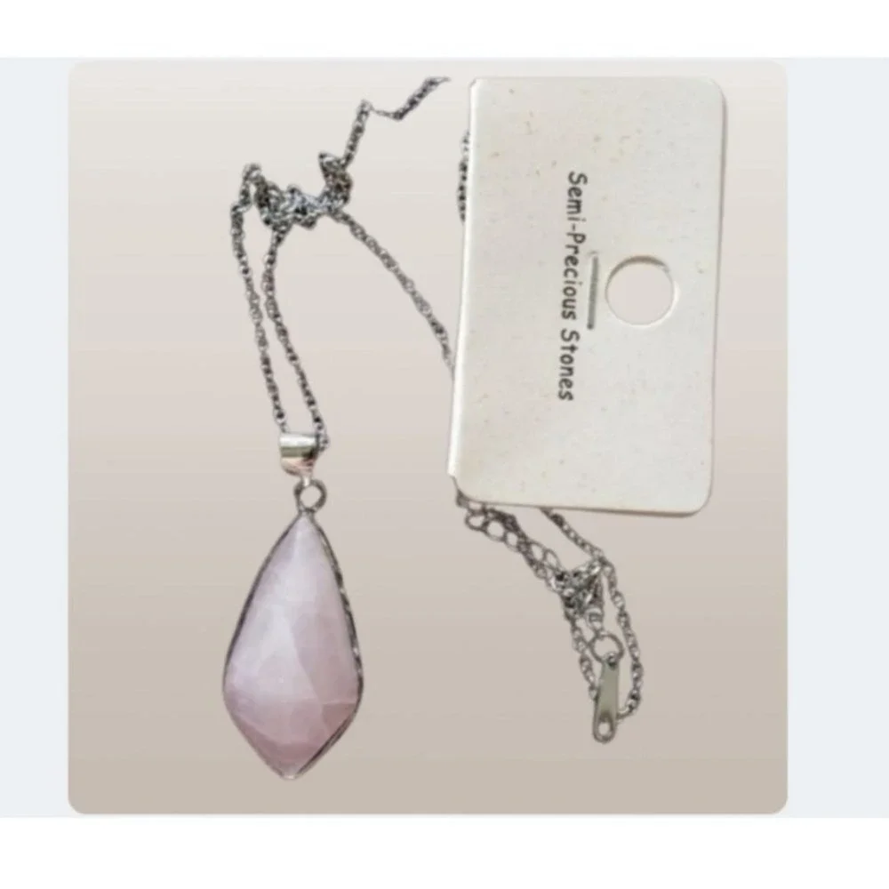 Rose Quartz Stone Teardrop‎ Pendant Necklace - 18 inch SS Chain 1 1/8 inches NWT